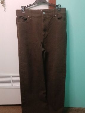 No Boundaries Womes Pants in Dark Brown